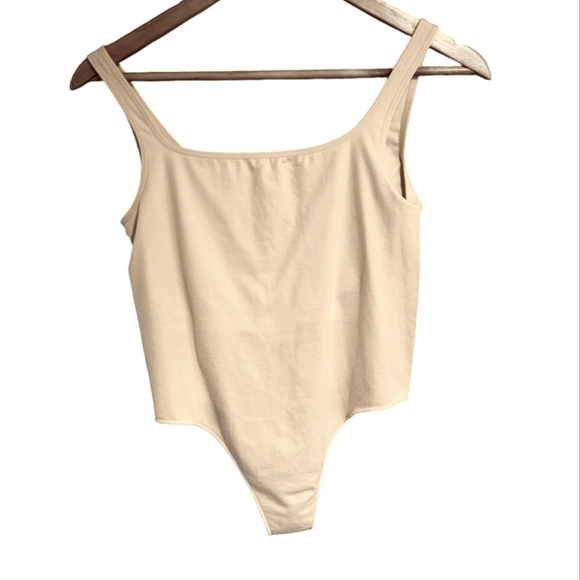 Dress Forum Tops - NWT Dress Forum Body suit